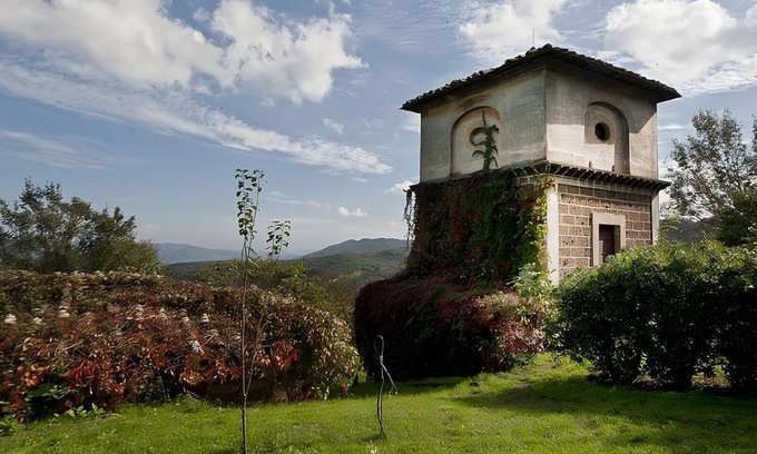 Bomarzo Villa | Discover the Garden and Mansion Bomarzo - Family-Friendly Escape