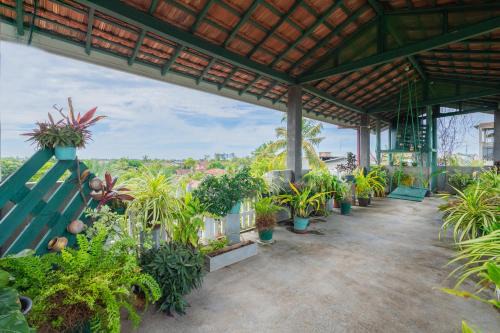 Kudapaduwa Apartment | Garden Gate Resort & Apartments: Family-Friendly Retreat