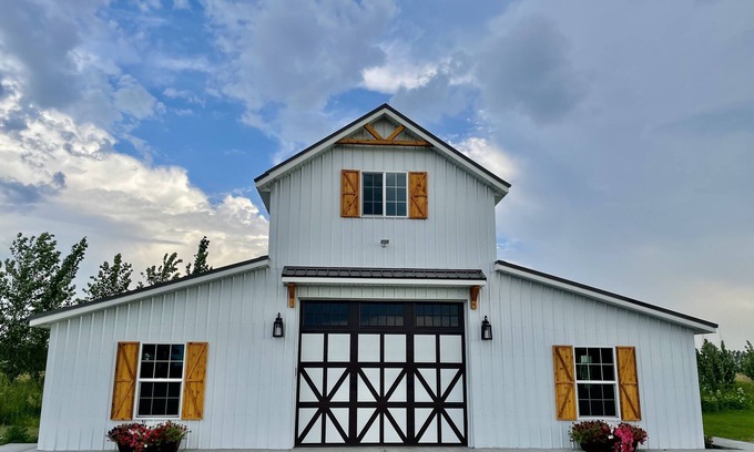 Rexburg House | Guest Favorite: The Garden Loft at Heavensfield Oasis