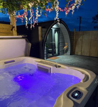Buncrana Ski Chalet | Discover The Garden Pod: Private Hot Tub & Pet Friendly