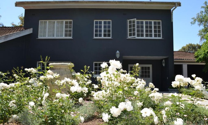 Drakenstein Bed & Breakfast | Oceanfront Escape at The Garden Shed Guest House