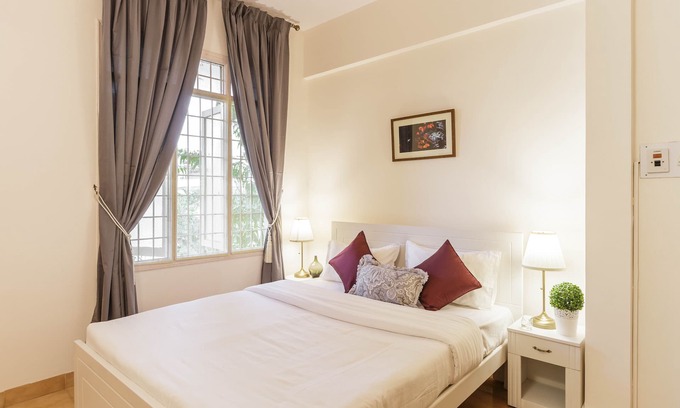 Bengaluru Condo | Garnet Suite: Family-Friendly Self-Serviced Residence