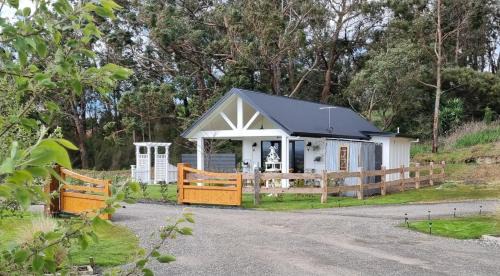 Trafalgar East House | The Gatehouse