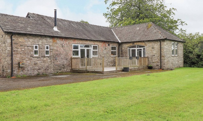 Levens House | Discover The Gatehouse: Pet-Friendly Retreat in Levens
