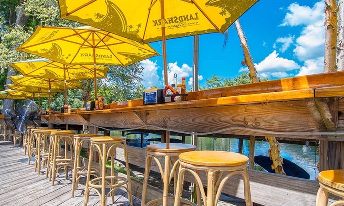 Dunnellon Hotel | Experience Comfort at The Gator Den Motel - Rated 9.2/10