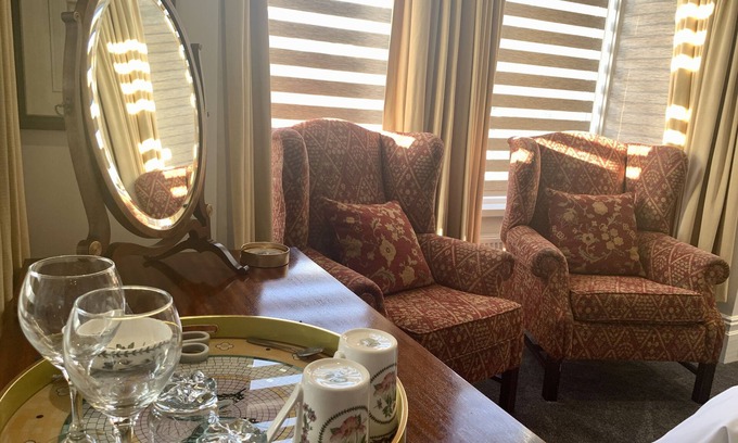 Lytham St. Anne's Bed & Breakfast | Guest Rated 10/10: The Gaydon B&B with Breakfast & Kitchen