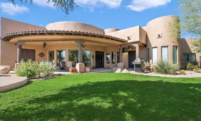 Fountain Hills House | Discover The Genoa House: A Hillside Oasis Awaits You