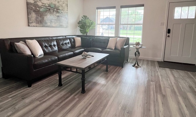 Little Elm House | **The Getaway ** Peaceful 2-bedroom home