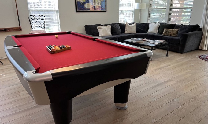 San Marcos House | Discover The Getaway: Modern Comforts & Family-Friendly Amenities