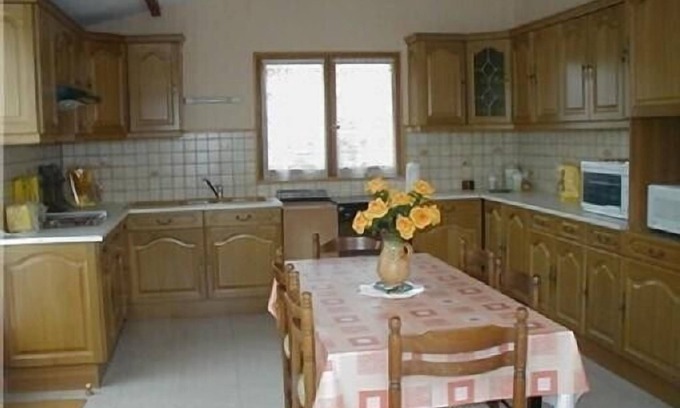 Doue-en-Anjou Cottage | Discover the Gite of the Bois Fleuri with Private Pool