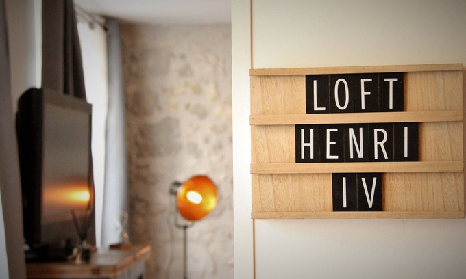 Nerac House | Discover the Gites of the Castle: 10/10 Guest Rated Retreat