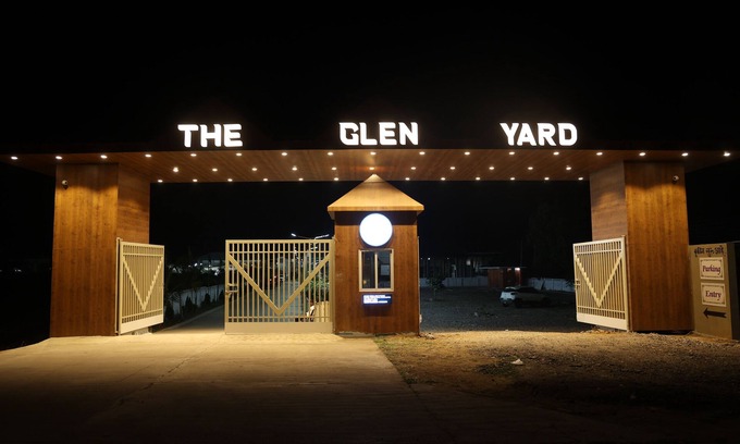 Mohari Resort | The Glen Yard Farms