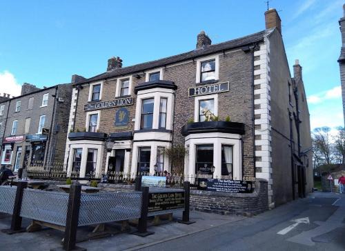 Leyburn Hotel | Pet-Friendly Stays at The Golden Lion Hotel - Rated 8.4/10