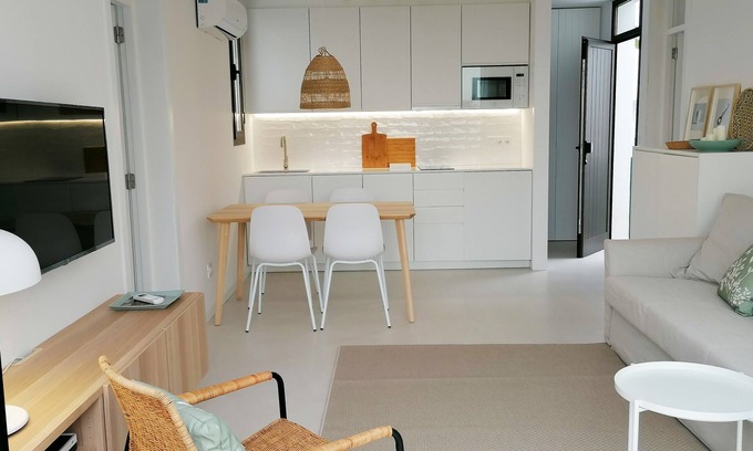El Madronal Apartment | Indulge in The Good Life: Oceanfront Bliss Awaits You