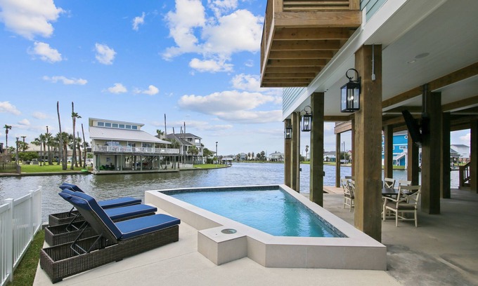 Jamaica Beach House | Experience The Good Life: Private Pool & Ocean Views