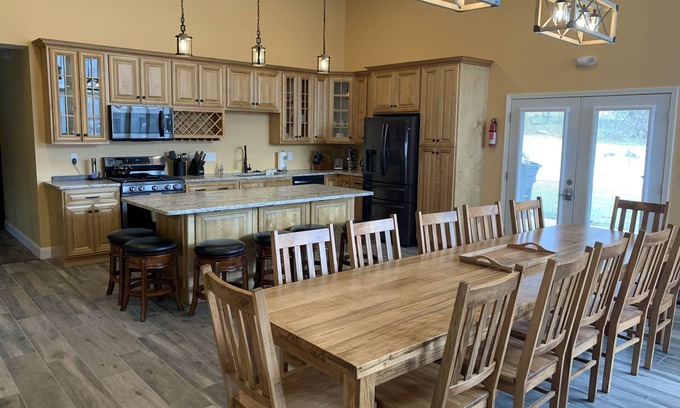 Ellicottville House | Discover Chateau Merlot: Spa & Family-Friendly Retreat