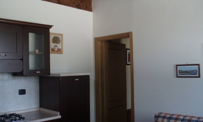 Loreto Apartment | Discover THE GRAIN in the Beautiful Assignano Countryside
