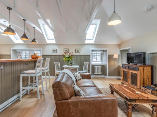 Crieff House | Discover The Granary: Family & Pet-Friendly Retreat