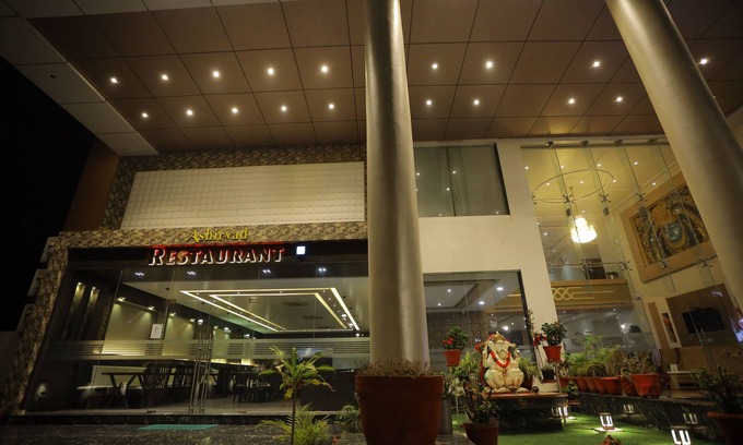 Veraval Hotel | Convenient Stay at The Grand Astoria Somnath with Dining