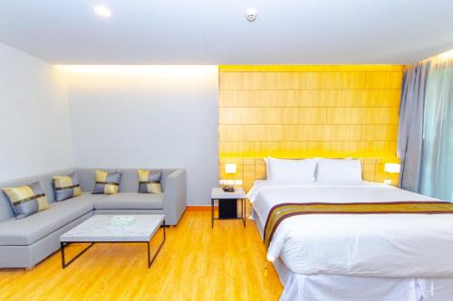 Su Thep Hotel | The Grand Chaiyapruek Nimman Chiangmai