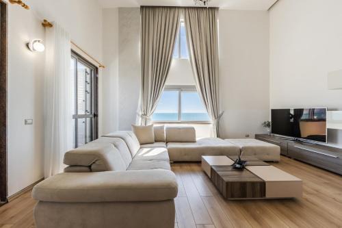 Durres Apartment | The Grand Seafront Duplex by PS