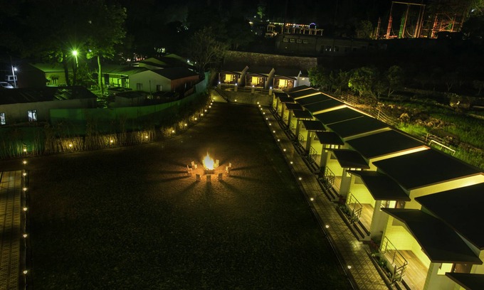 Dhunar Gaon Hotel | Relax at The Grand Shiva Resort & Spa with Top Amenities