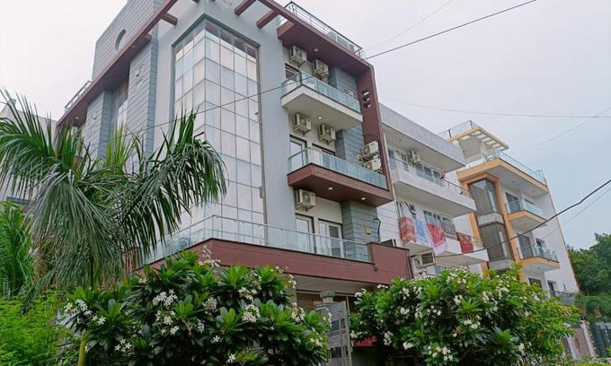 Sector 70 Hotel | Family-Friendly Stay at The Grand Suite - Rated 8.5/10