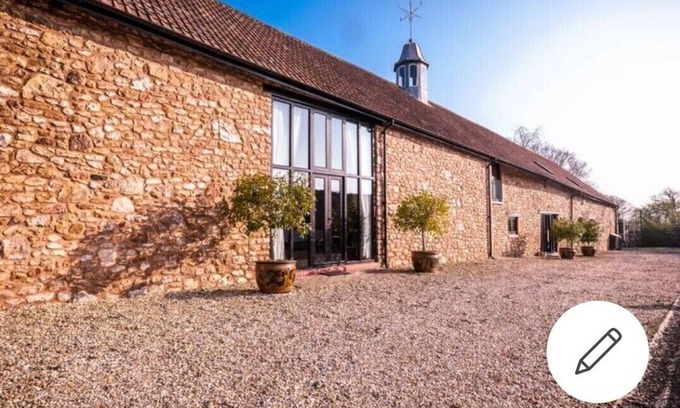 West Buckland House | Discover The Great Long Barn: Ideal Group Retreat in Somerset