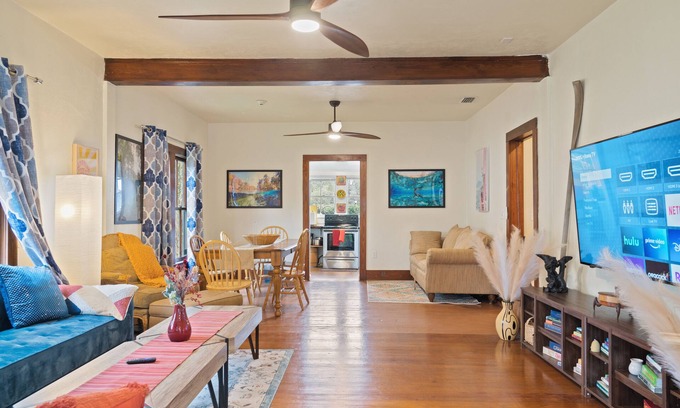 High Springs House | Discover The Great Outdoors House | Guest Rated 9.8