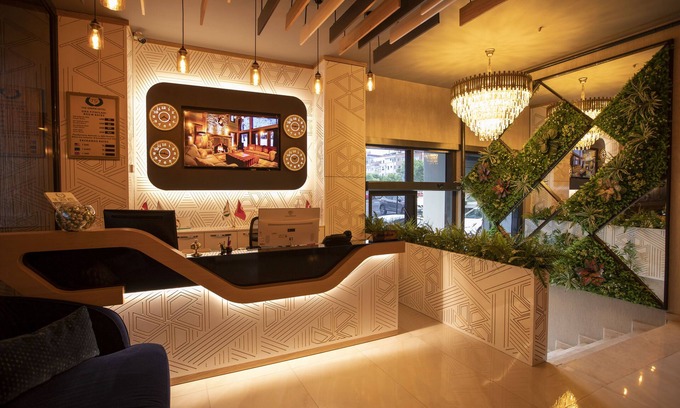 Topkapi Hotel | Discover Comfort at The Green Otel with Family-Friendly Amenities