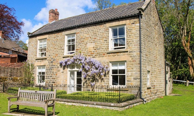 North York Moors National Park Cottage | Discover The Green: Pet-Friendly Holiday Cottage Retreat
