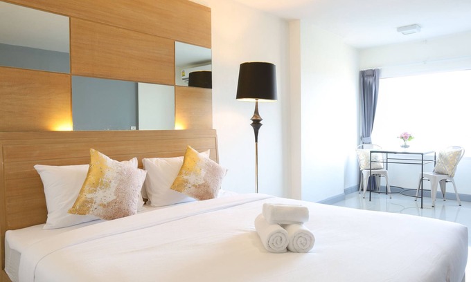 San Sai Hotel | Explore The Greenery Central Suites: Pool & Family-Friendly
