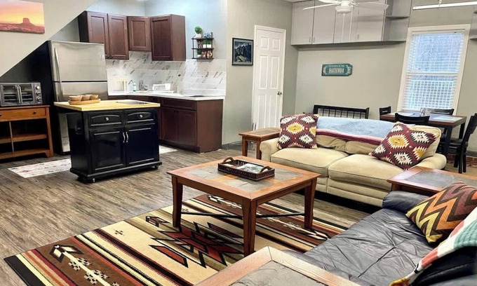 Summerfield House | Updated Guest House with Pool and Ocean View, Rated 10/10