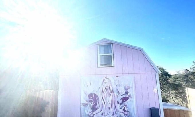Dripping Springs Cabin | The Happy House @ 13Acres Meditation Retreat