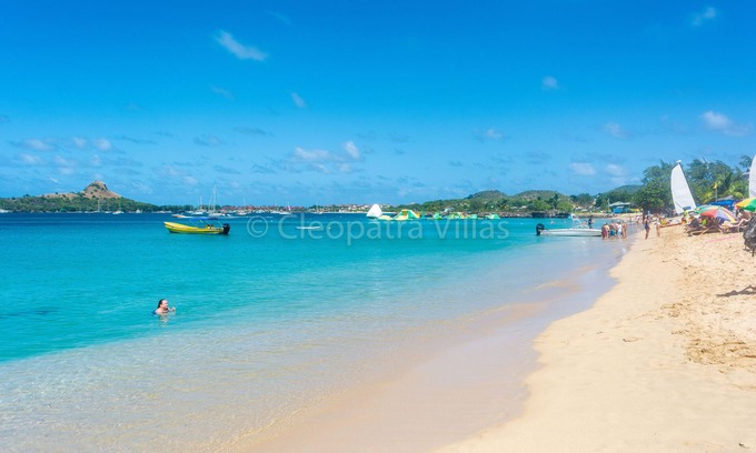 Rodney Bay Villa | Experience Oceanfront Bliss at The Harbour Hotel