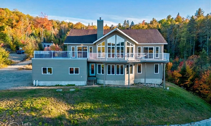 Saint Come Ski Chalet | The Harmony Cottage | Bright | Amazing view, great for families.
