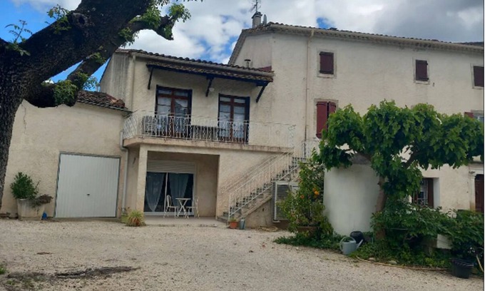 Savignargues House | Unforgettable Getaway at The Harvesters' House with Pool