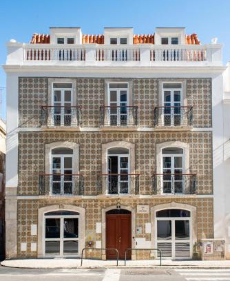 Sao Jorge de Arroios Apartment | Discover The Haus - Santa Bárbara: Eco-Friendly Retreat