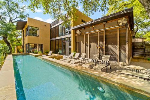 Flournoy Acres House | Tranquil Retreat at The Haven by Lodgewell - Oceanfront Escape