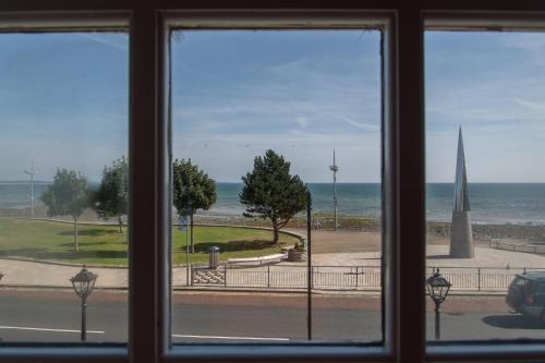 Newcastle House | Experience The Haven: Oceanfront Escape with Breakfast