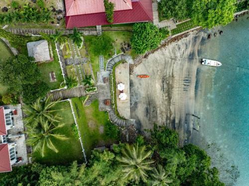 Sabang Hotel | Relax at The Hawk's Nest Resort with Oceanfront Amenities