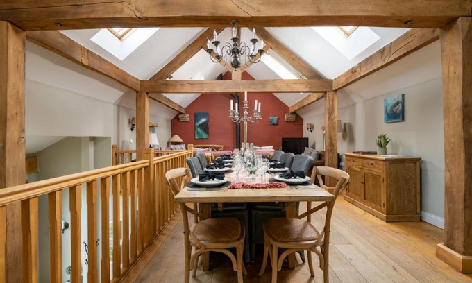 Kelfield House | Family-Friendly Escape at The Hay Barn for Memorable Stays