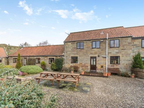 North York Moors National Park House | Exceptional Stay at The Haybarn - Pet & Child Friendly Retreat