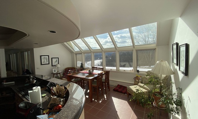 Tunbridge Other | Romantic Getaway at The Hayloft - Breakfast & Kitchen Included