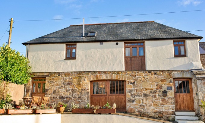 Sticker Cottage | Unforgettable Stays at The Hayloft | Rated 10/10