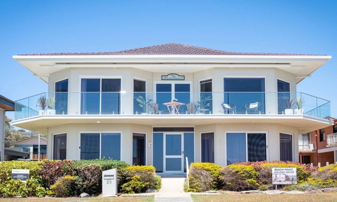 Woolgoolga Apartment | Beachfront Bliss at The Headland - Woolgoolga Getaway