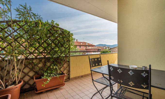 Udine Apartment | Convenient Maddy Udine Apartment with Family-Friendly Amenities