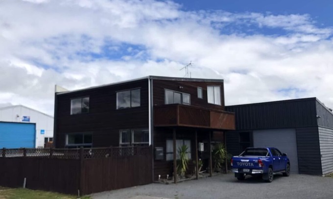 Ohakune House | The heart of Ohakune township with mountain views