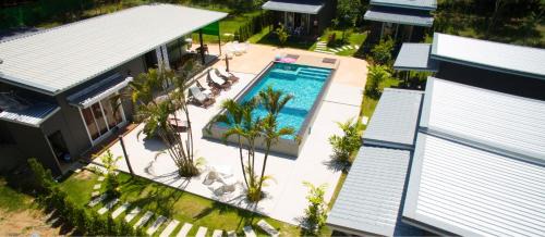 Khuekkhak Resort | Relax at The Herbal Khao Lak: Family-Friendly Oceanfront Retreat