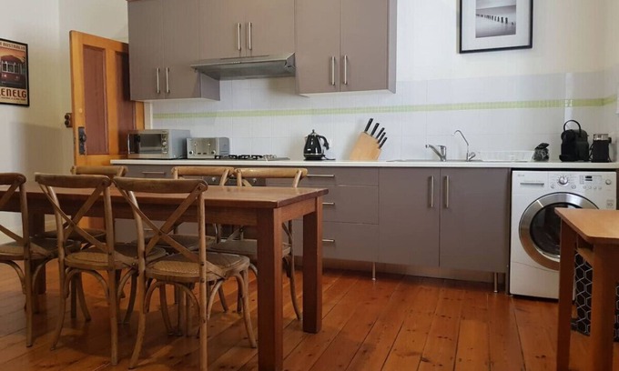 Glenelg Cottage | Discover The Heritage: Ideal Glenelg Location with Kitchen